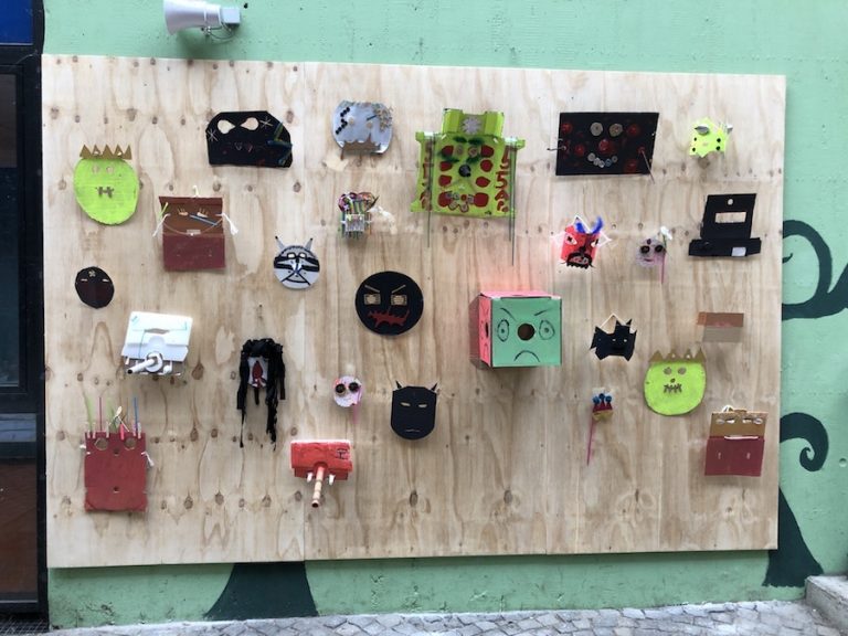 Die Masken: Wer hat sie getragen und wozu?